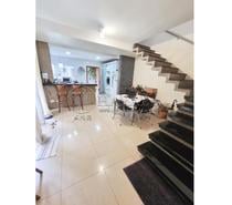 HA499-Sobrado 242 m2,4 dm(1 suíte),3 vagas na Saúde