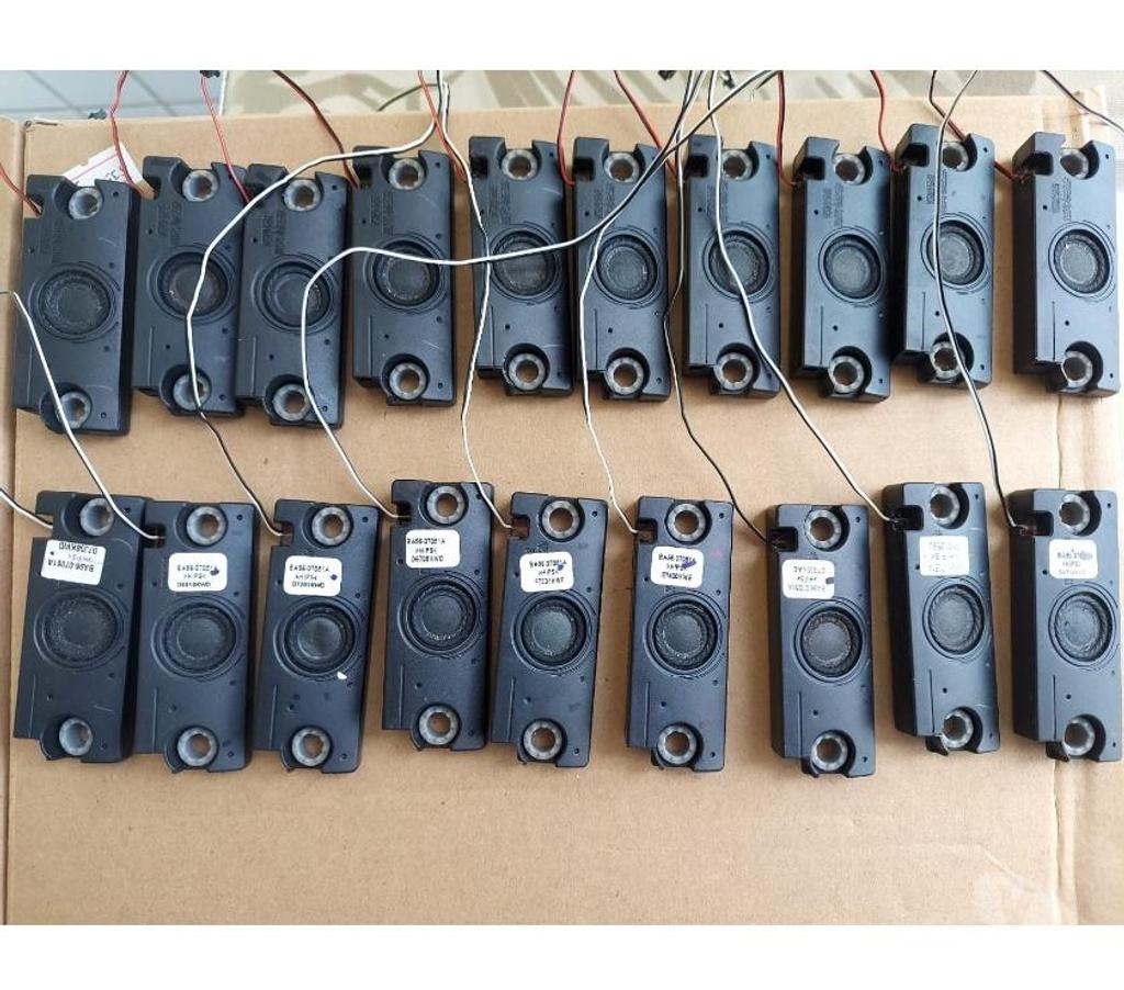 Computador Praia Grande SP - Fotos para Par de Falantes Notebook Samsung 300E5L M e K