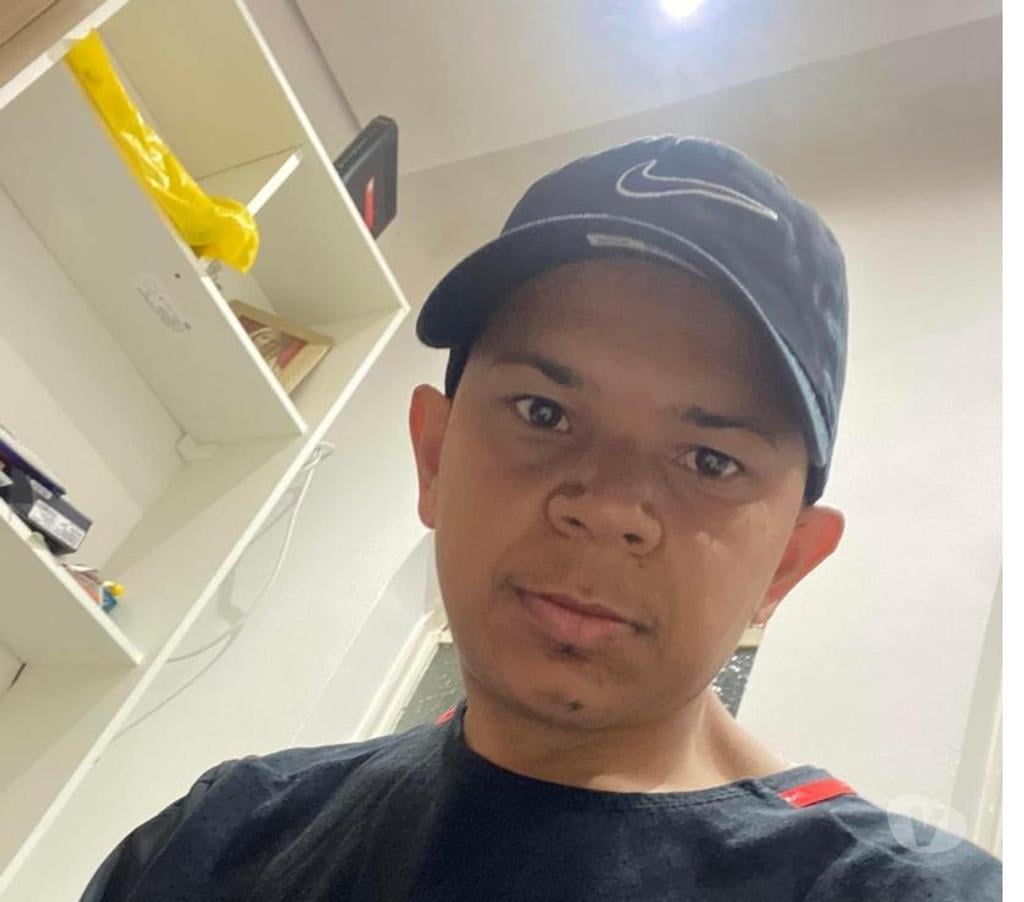 Acompanhantes masculinos Sao Paulo SP República - Fotos para NOVINHO ATV COMEDOR