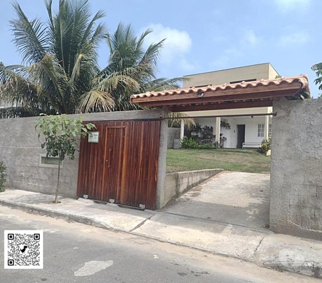 Apartamentos a venda Marica RJ - images_alt_text Casa c2 Qtos (sendo 1 Suíte), Terraço, podendo fazer Salão.