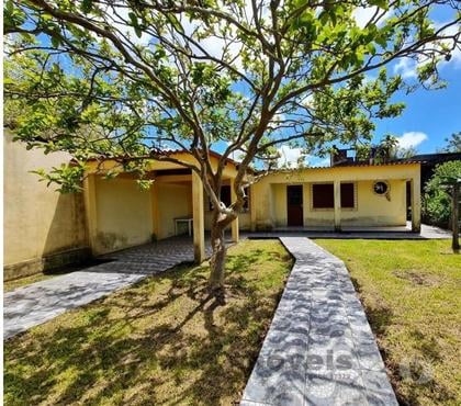 Casas para comprar - Fotos para Casa de alvenaria em tapes, praia da Pinvest