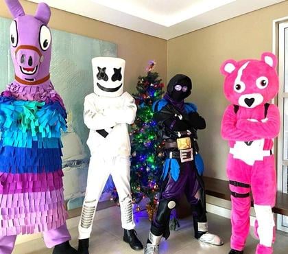 Serviços para eventos Carrão Sao Paulo SP - Fotos para Fortinite cover DJ Marshmello personagens vivos