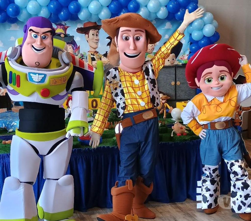 Serviços para eventos Sao Paulo SP Carrão - Fotos para Toy Story cover Wood Buzz personagens vivos