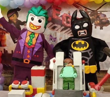 Serviços para Eventos Carrão Sao Paulo SP - Fotos para Lego Batman e Coringa cover personagens vivos
