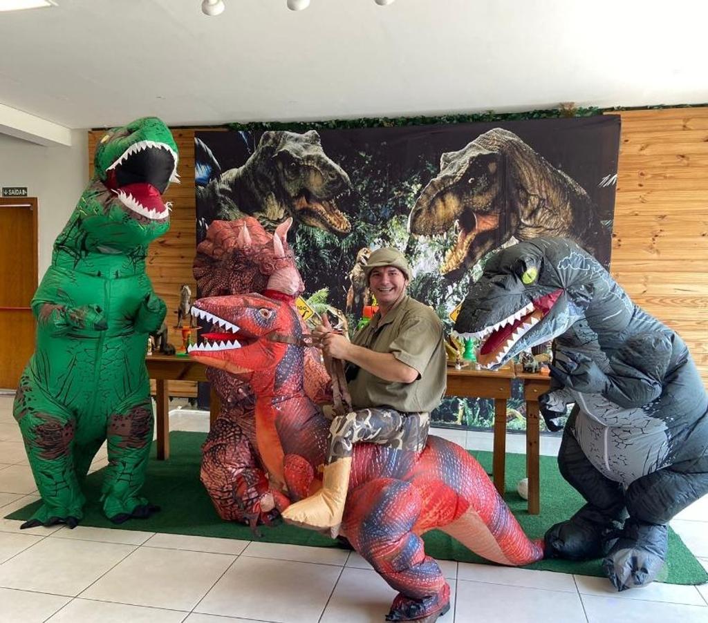 Serviços para eventos Sao Paulo SP Carrão - Fotos para Dinossauros cover personagens vivos