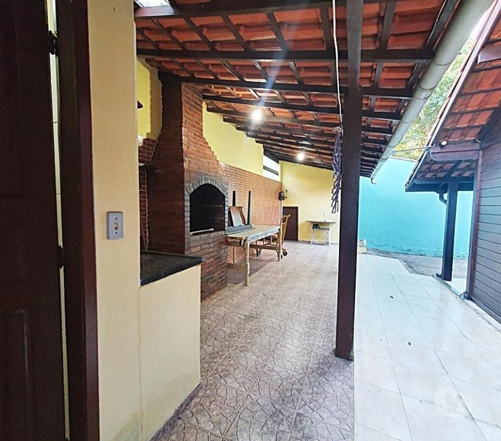 Apartamentos a venda Marica RJ - images_alt_text Casa com Vista Livre, Área Gourmet c Churrasqueira.