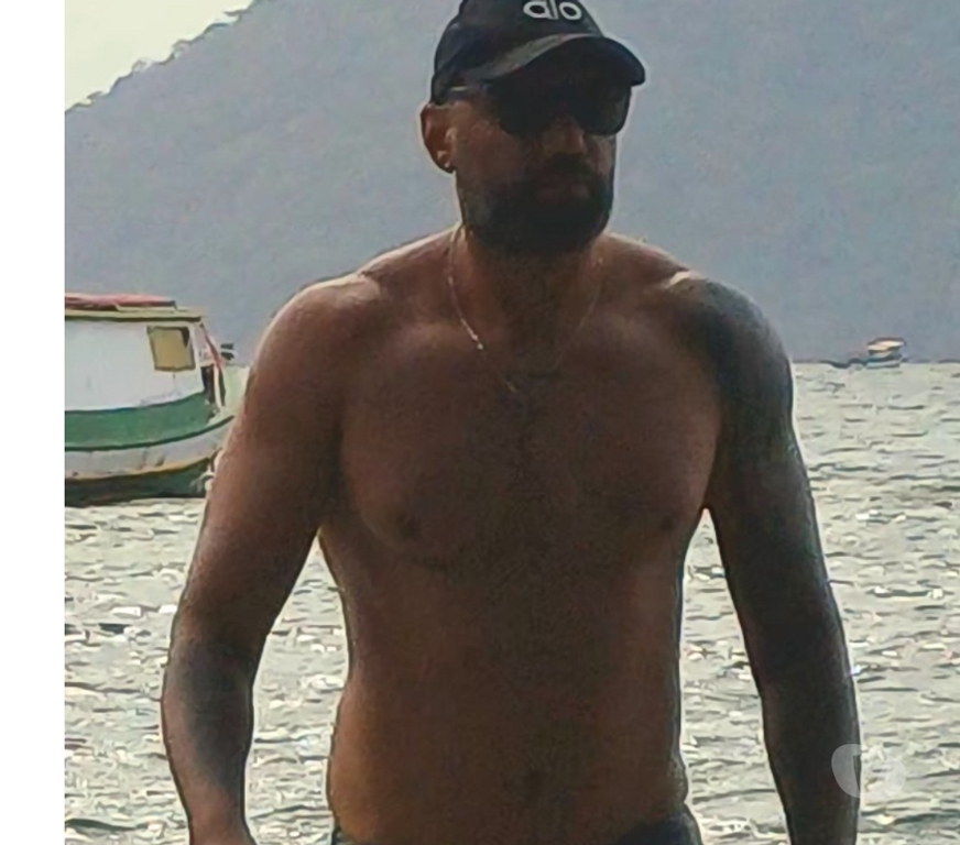 Acompanhantes masculinos Brasilia DF Brasília Centro - Fotos para Massoterapeuta sacana..