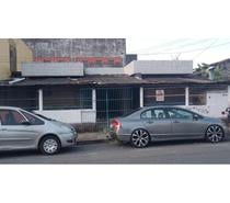 Aluga-se casa Comercial Torre