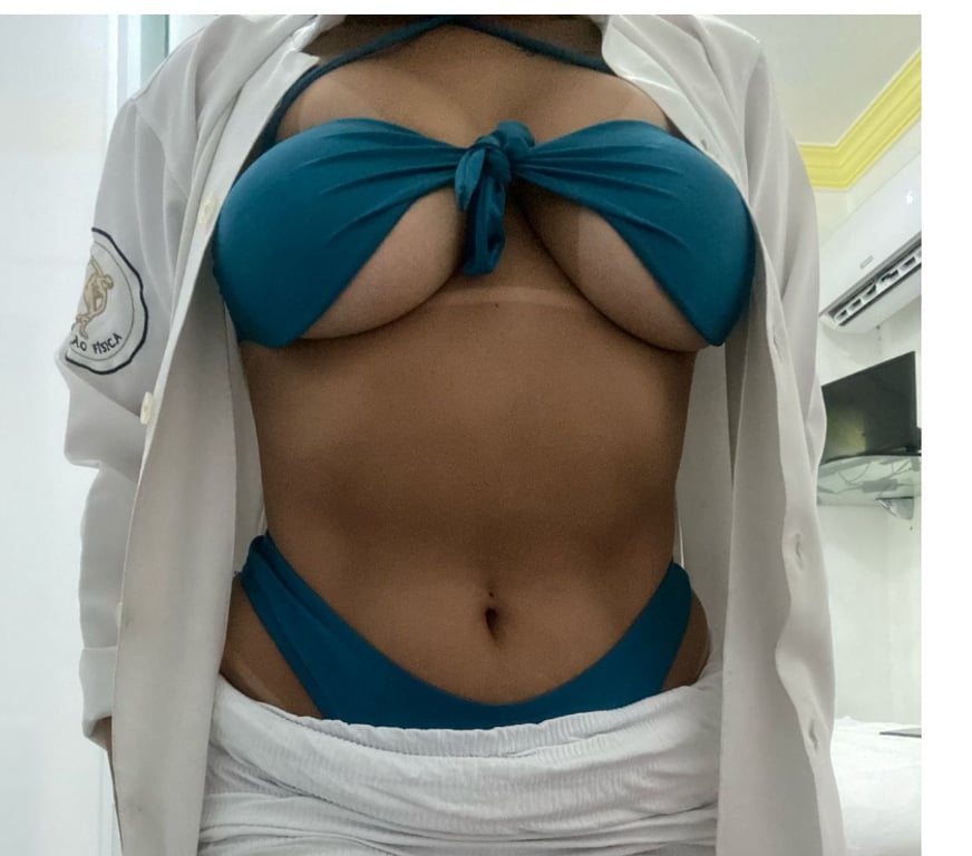 Garotas de programa Salvador BA Jardim Armação - Fotos para Espaço terapêutico Pituba massagem peladinha
