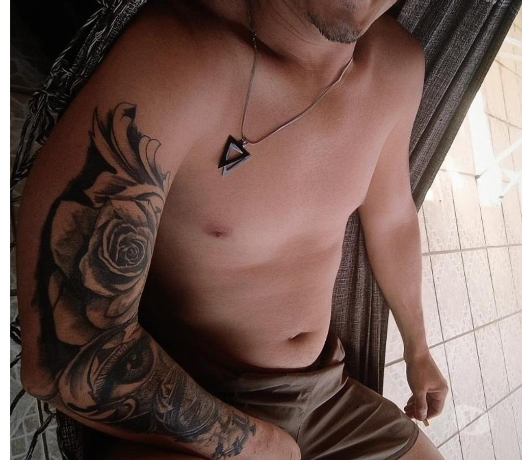 Acompanhantes masculinos Belo Horizonte MG Centro-Sul - Fotos para Mateus Completo