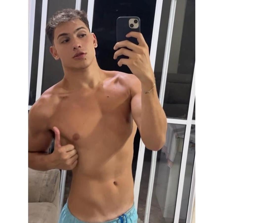 Acompanhantes masculinos Sao Paulo SP Lapa Sao Paulo SP - Fotos para Loiro, alto, malhado, discreto