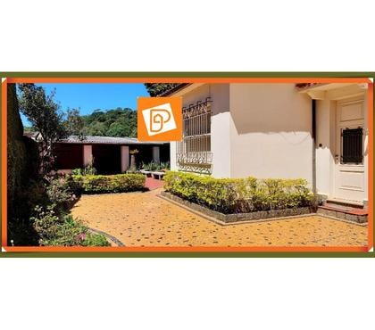 casas para vender - Fotos para Casa à venda em Valparaíso, Petrópolis, 4 quartos