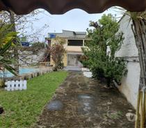 Casa com quintal grande Guaratiba RJ