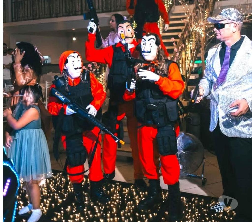 Serviços para eventos Sao Paulo SP Ipiranga - Fotos para Lá Casa de papel personagens vivos cover animação