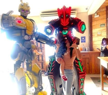 Serviços para Eventos Santo Amaro Sao Paulo SP - Fotos para Transformes Robo personagens vivos cover festa infantil