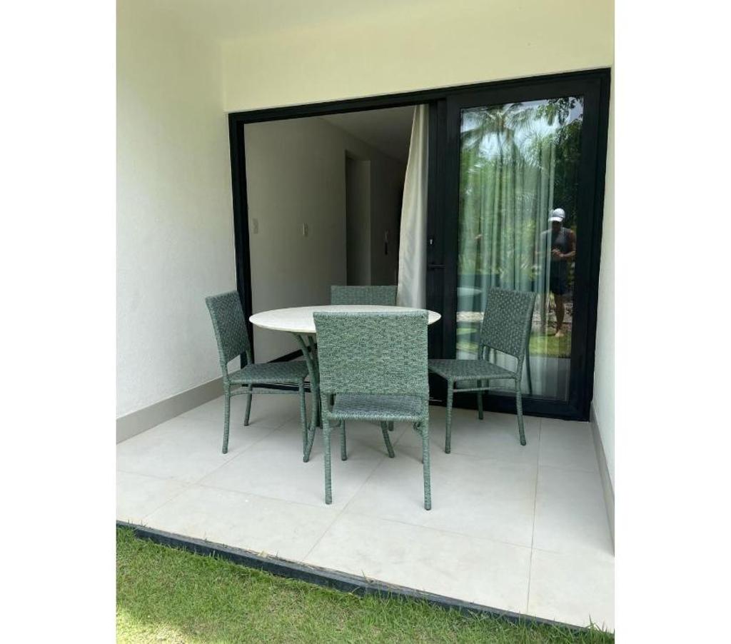 Apartamentos a venda Mata de Sao Joao BA - Fotos para Village com 2 Quartos sendo 1 Suíte em Praia do Forte