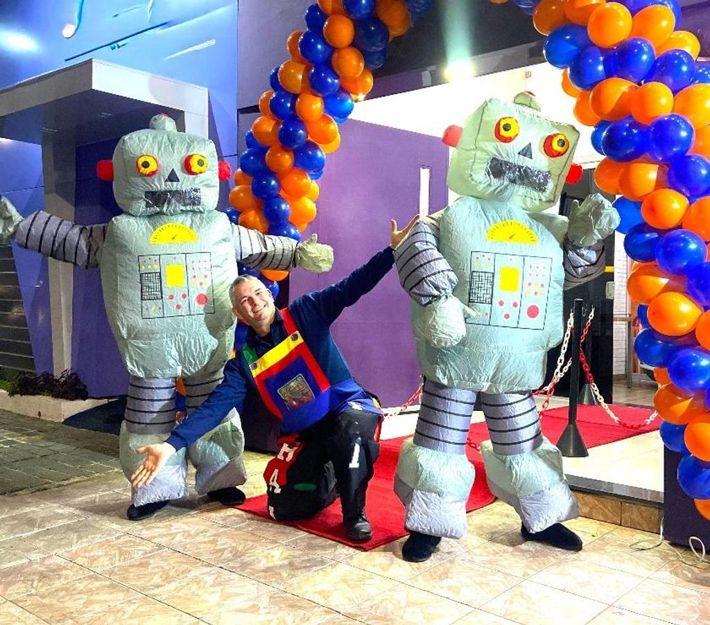 Serviços para eventos Sao Paulo SP Mooca - Fotos para Robo infantil personagens vivos festa evento