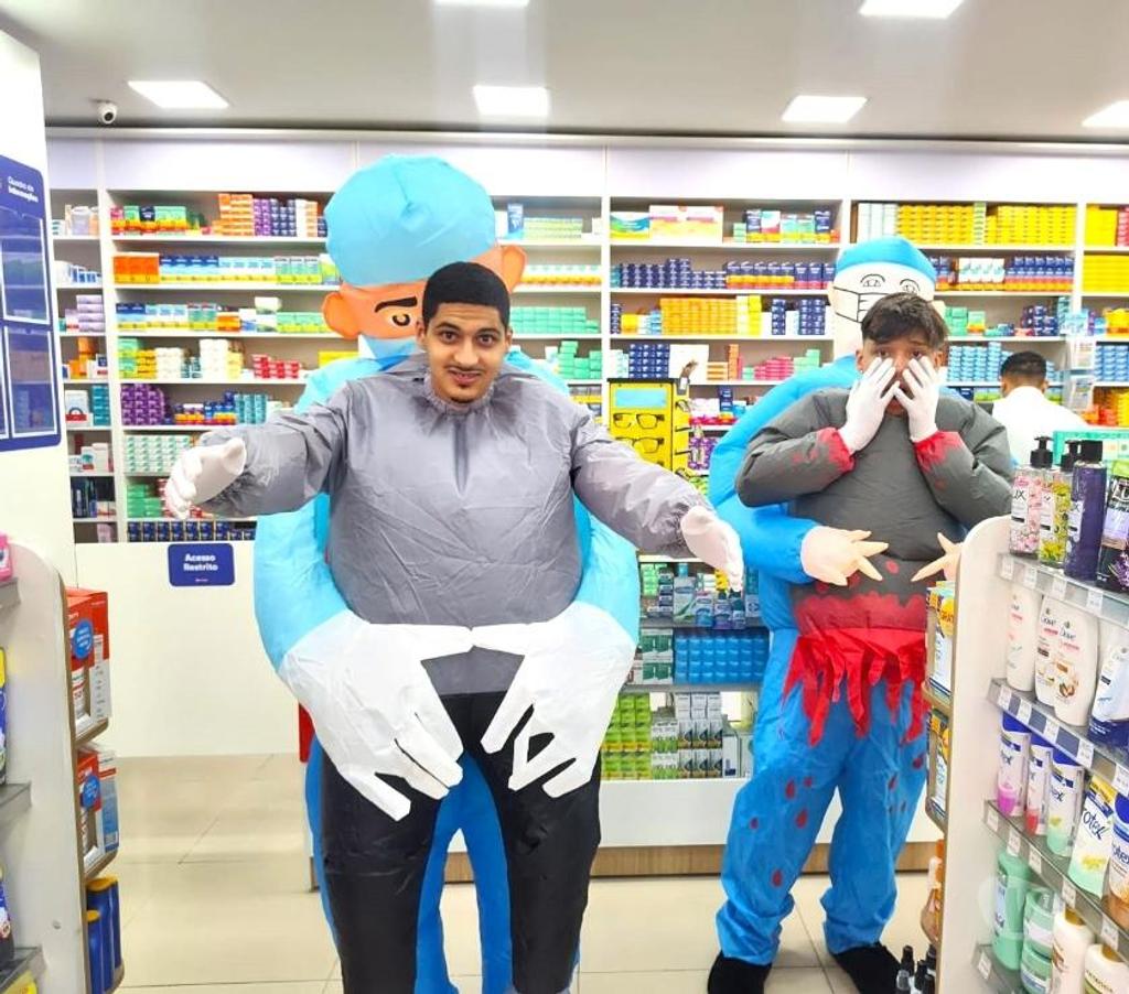 Serviços para eventos Sao Paulo SP Mooca - Fotos para Animação Loja médicos personagens vivos cover