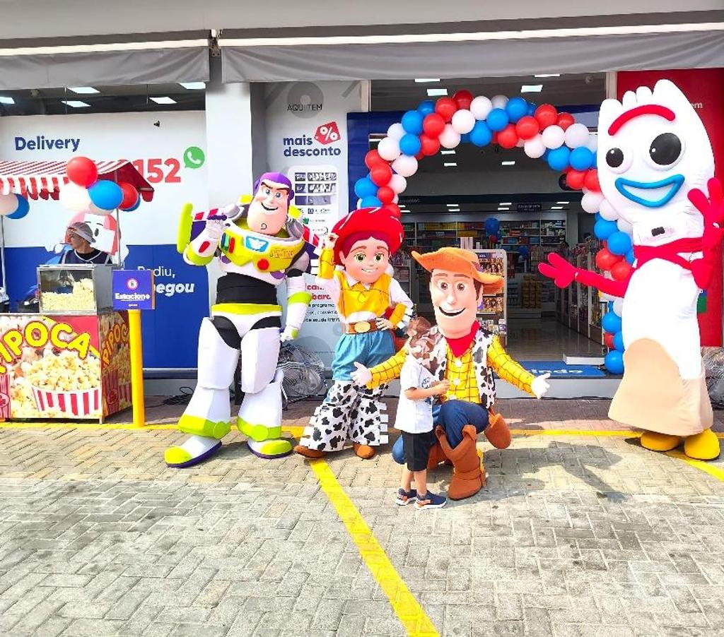 Serviços para eventos Sao Paulo SP Carrão - Fotos para Animação Porta Loja comercio Locução