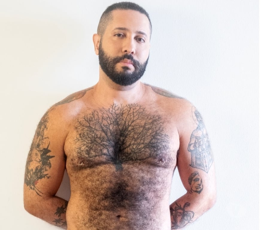 Acompanhantes masculinos Rio de Janeiro RJ Centro - Fotos para Peludo Carinhoso COM LOCAL