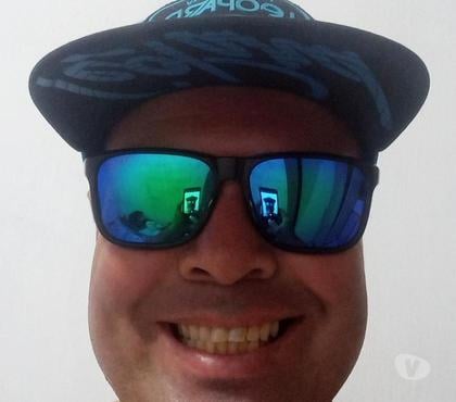 Homem procura Mulher - images_alt_text Busco uma mulher pra um relacionamento sério 20 a42 anos