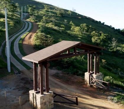 Terrenos - Fotos para Terrenos em Sebollas - Paraiba do SulRJ