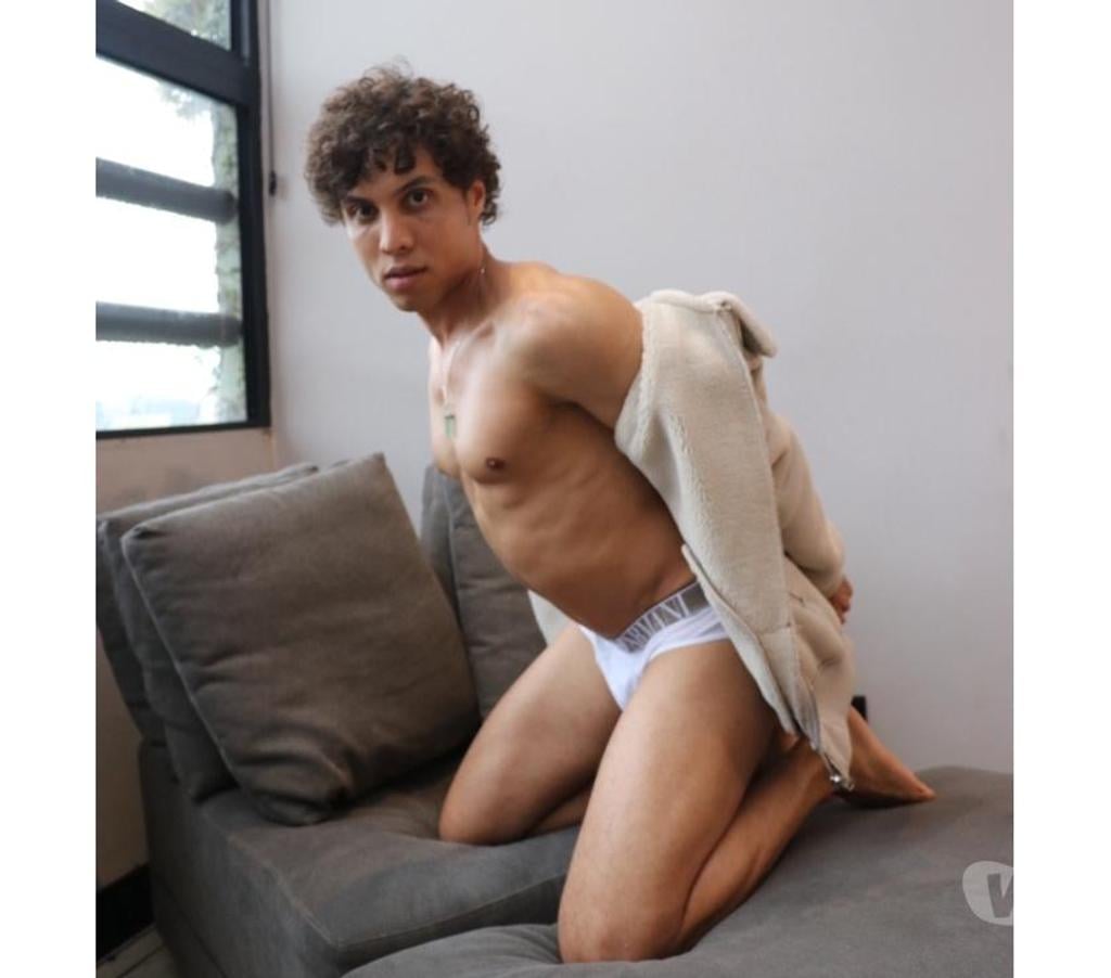 Acompanhantes masculinos Sao Paulo SP Moema - Fotos para Italo Machado Massagem e Afins