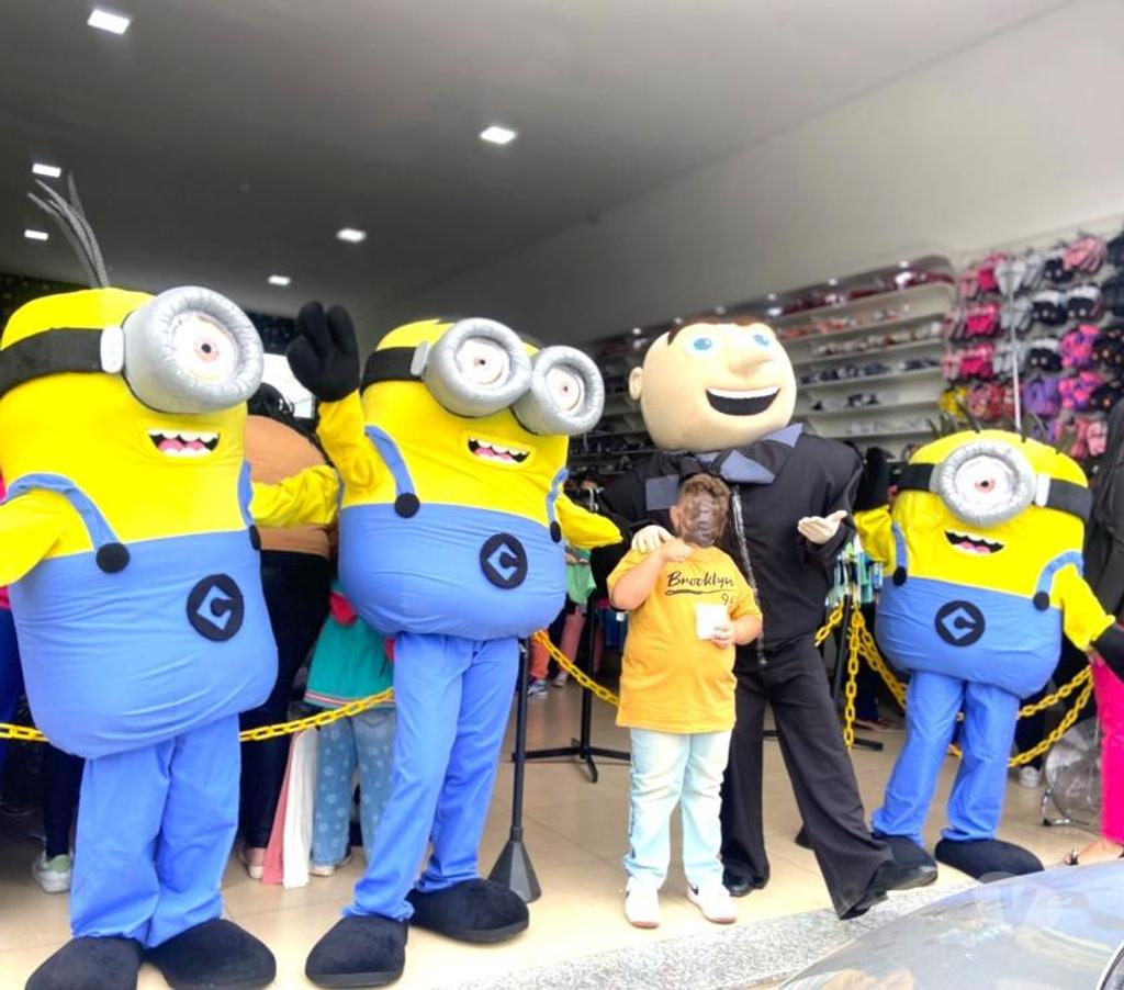 Serviços para eventos Sao Paulo SP Mooca - Fotos para Animação Locução porta loja Inauguração personagens