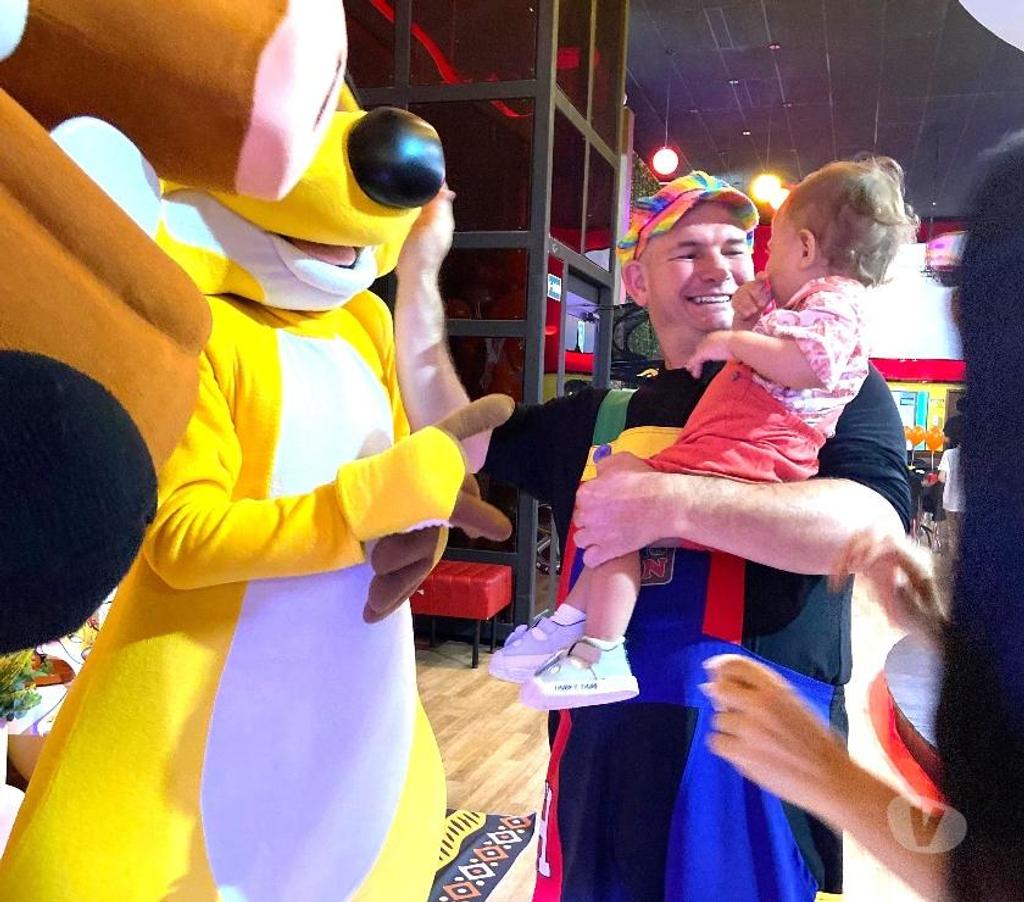 Serviços para eventos Sao Paulo SP Mooca - Fotos para Pumba Rei Leão Timão personagens vivos Hakuna Matata