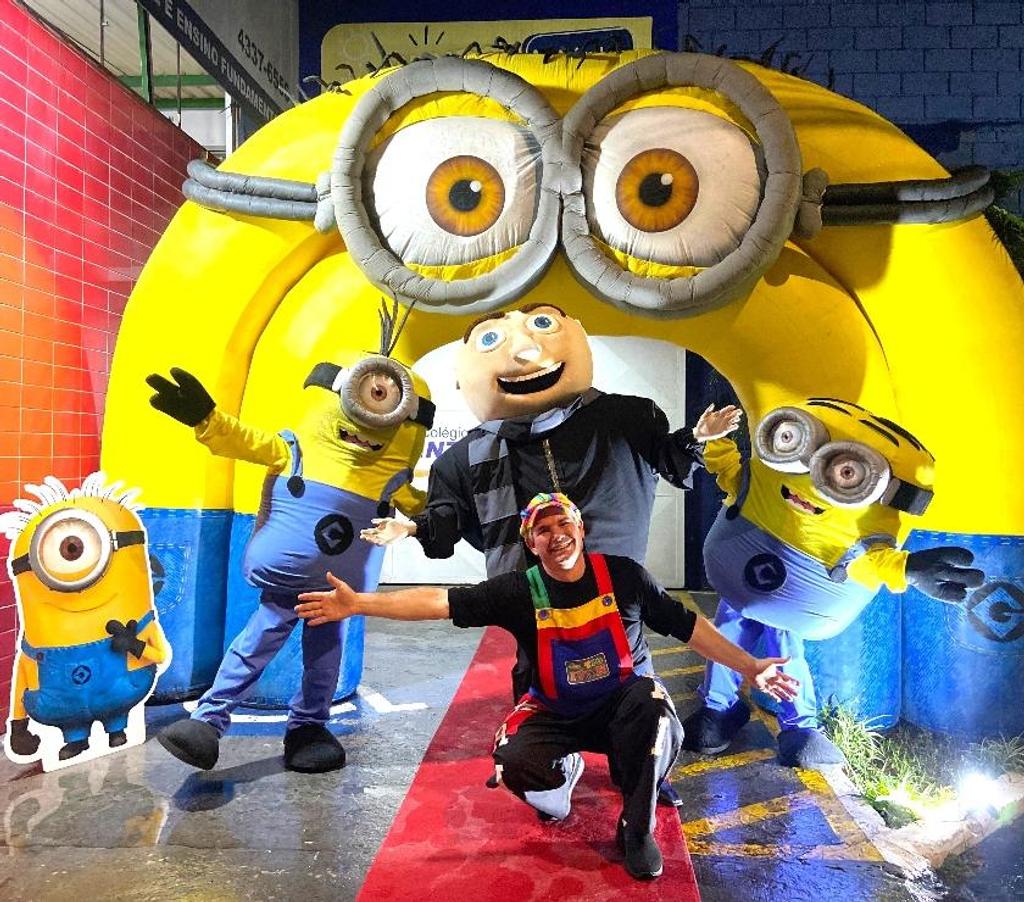 Serviços para eventos Sao Paulo SP Tatuapé - Fotos para Personagens vivos Minions cover Escola animação