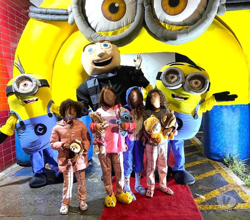 Serviços para eventos Sao Paulo SP Tatuapé - Fotos para Personagens vivos Minions cover Escola animação