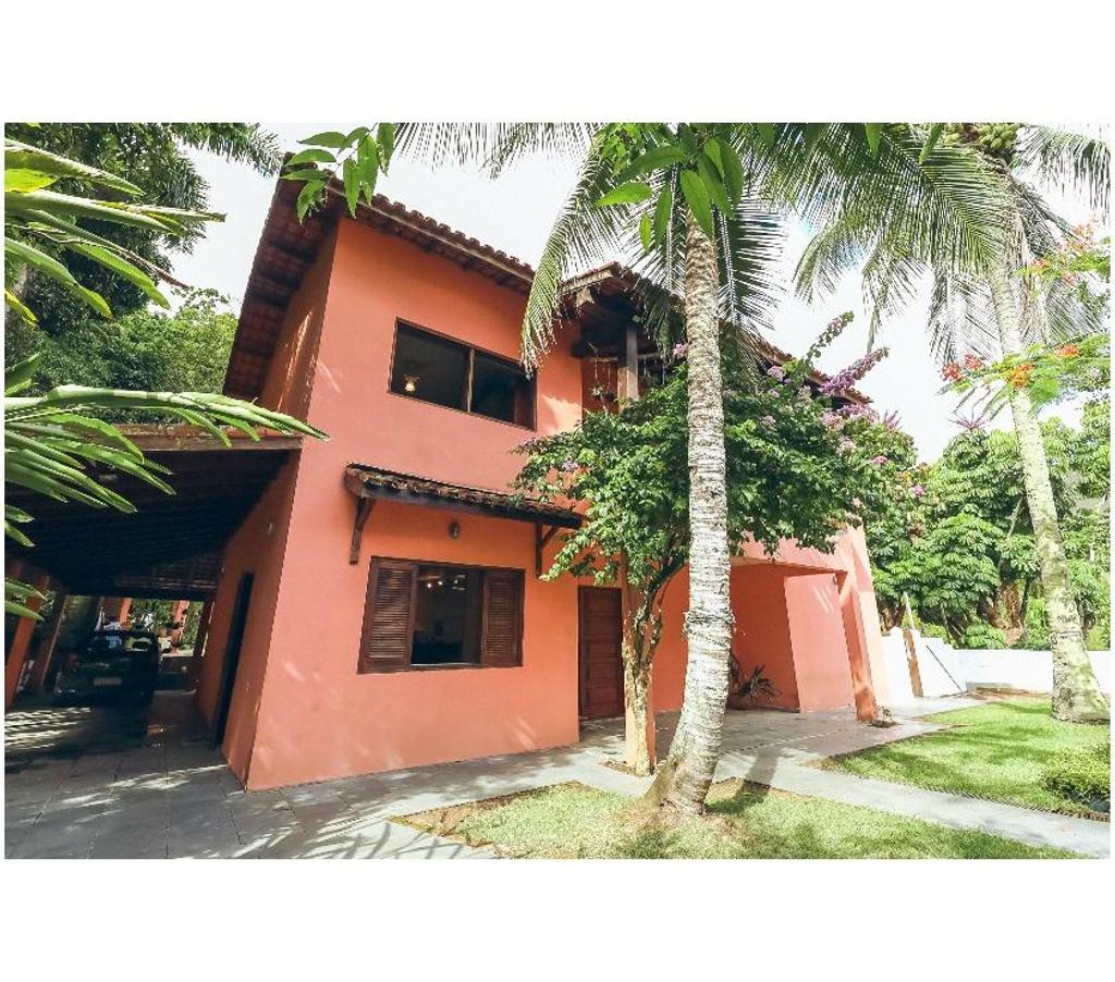 Apartamentos a venda Sao Sebastiao SP - Fotos para Casa com 4 quartos a 50 metros da areia na praia de Guaecá