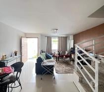 ALUGA-SE, CASA, VALE DAS PALMEIRAS, MACAÉ-RJ.