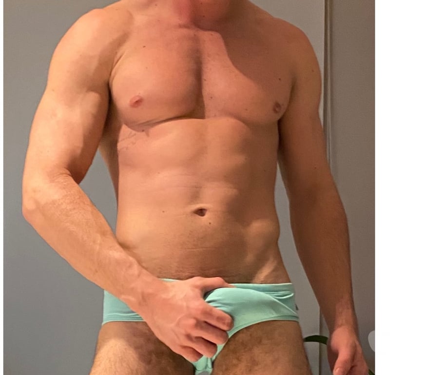 Acompanhantes masculinos Sao Paulo SP República - Fotos para André - ATIVO DOT