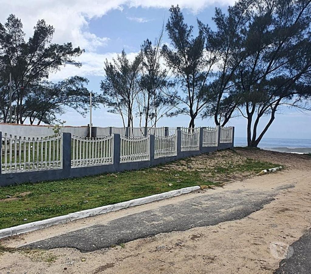 Empreendimentos imóveis Marica RJ - Fotos para Propriedade com Arquitetura Diferenciada na Quadra da Praia.