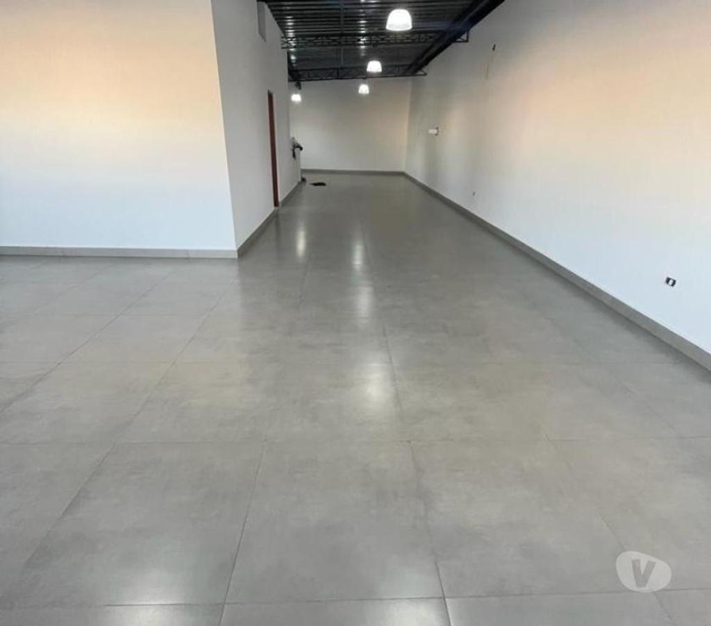 Aluguel Loja Boituva SP - Fotos para Alugo Prédio Seminovo B.Centro Boituva c 450m².Impecável