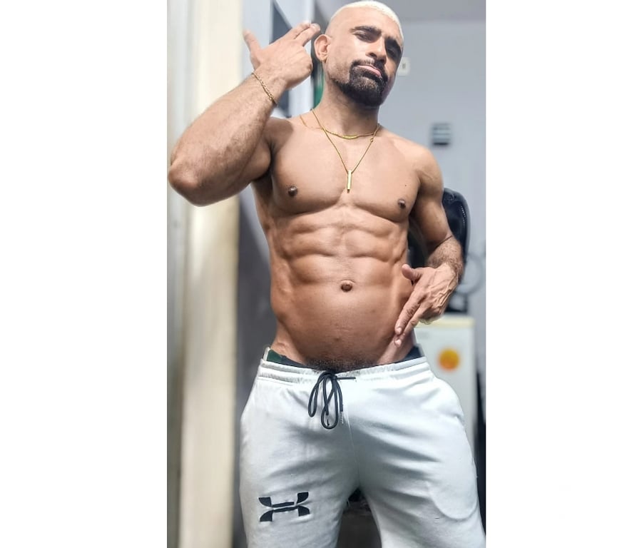 Acompanhantes masculinos Rio de Janeiro RJ Centro - Fotos para Nando Black Dotado