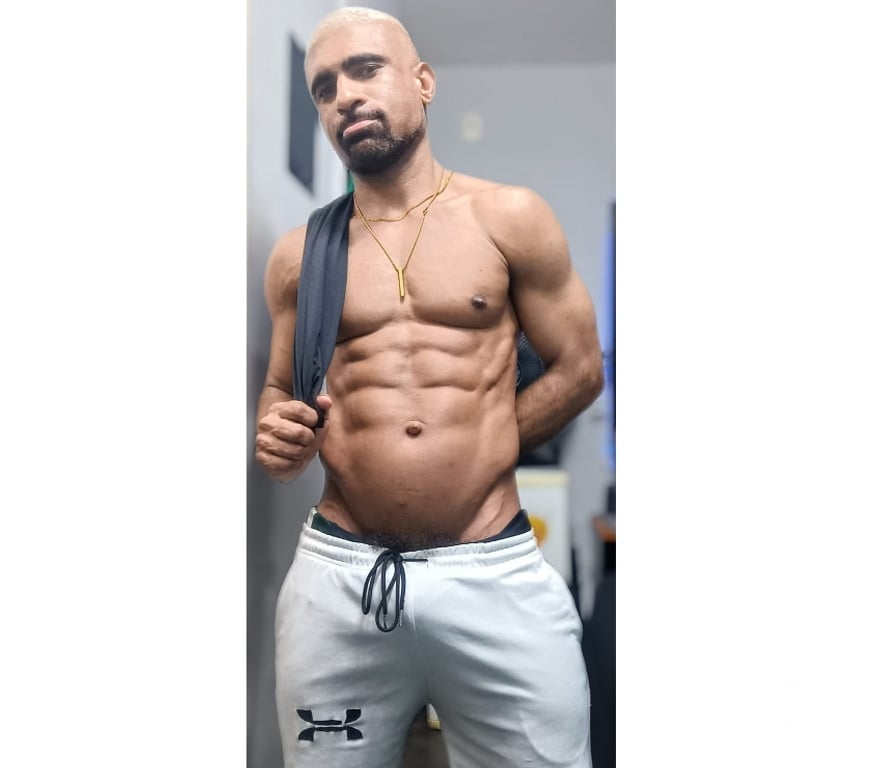 Acompanhantes masculinos Rio de Janeiro RJ Centro - Fotos para Nando Black Dotado