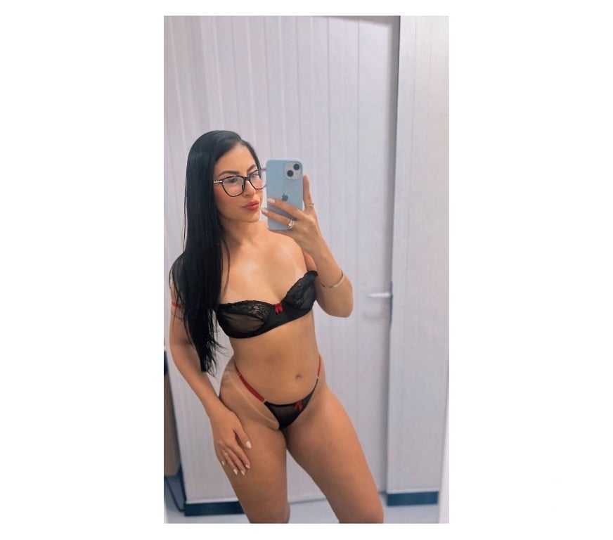 Garotas de programa Florianopolis SC Ingleses - Fotos para Morena de alto nível nos ingleses