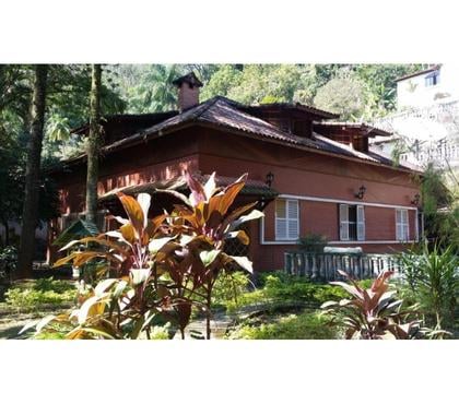 Apartamentos - Casas venda - Fotos para BONITA CASA PETRÓPOLIS QUARTEIRÃO INGELHEIM TERRENO PLANO