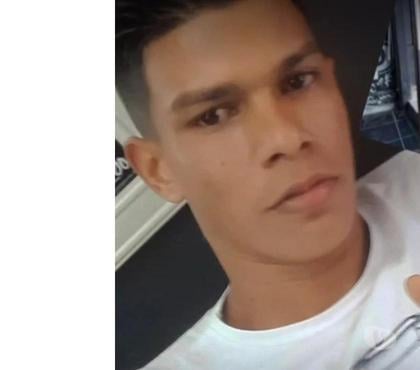 Encontros Casuais - Fotos para magrinho novo pau bem duro