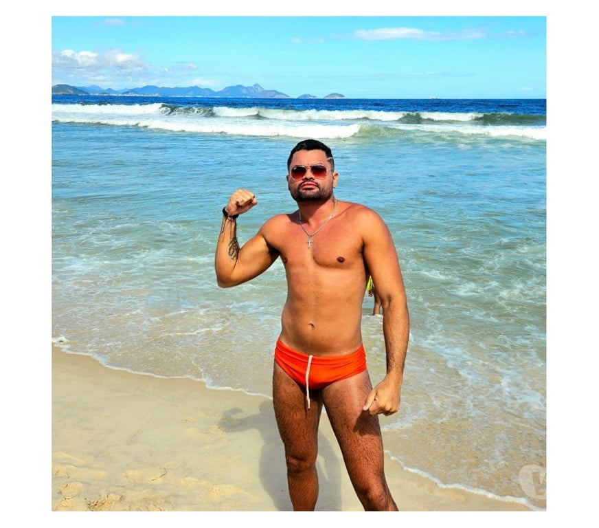 Acompanhantes masculinos Rio de Janeiro RJ Tijuca - Fotos para Barbeiro NU| Massoterapeuta | Depilador