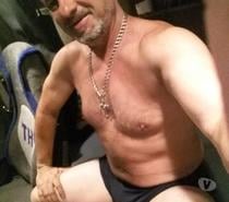 Somente para casais ou mulheres