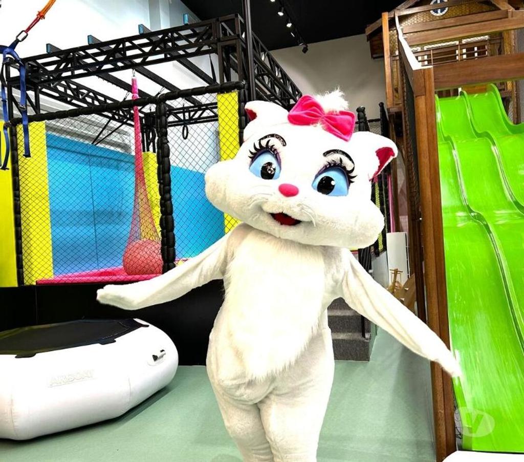 Serviços para eventos Sao Paulo SP Moema - Fotos para Gatinha Marrie personagem vivo cover festa