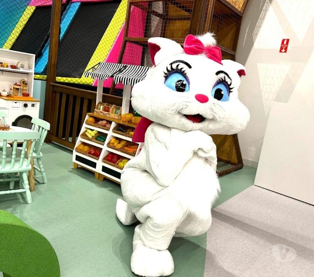 Serviços para eventos Sao Paulo SP Moema - Fotos para Gatinha Marrie personagem vivo cover festa
