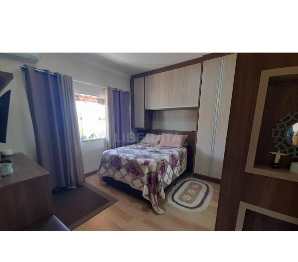Apartamentos a venda Navegantes SC - Fotos para Casa a venda na Meia Praia, Navegantes, SC