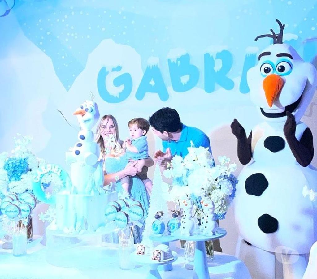 Serviços para eventos Sao Paulo SP Itaquera - Fotos para Olaf personagem vivo cover festa frozen
