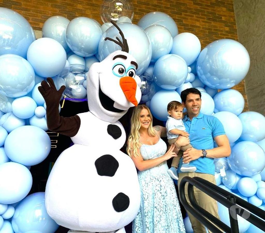 Serviços para eventos Sao Paulo SP Itaquera - Fotos para Olaf personagem vivo cover festa frozen