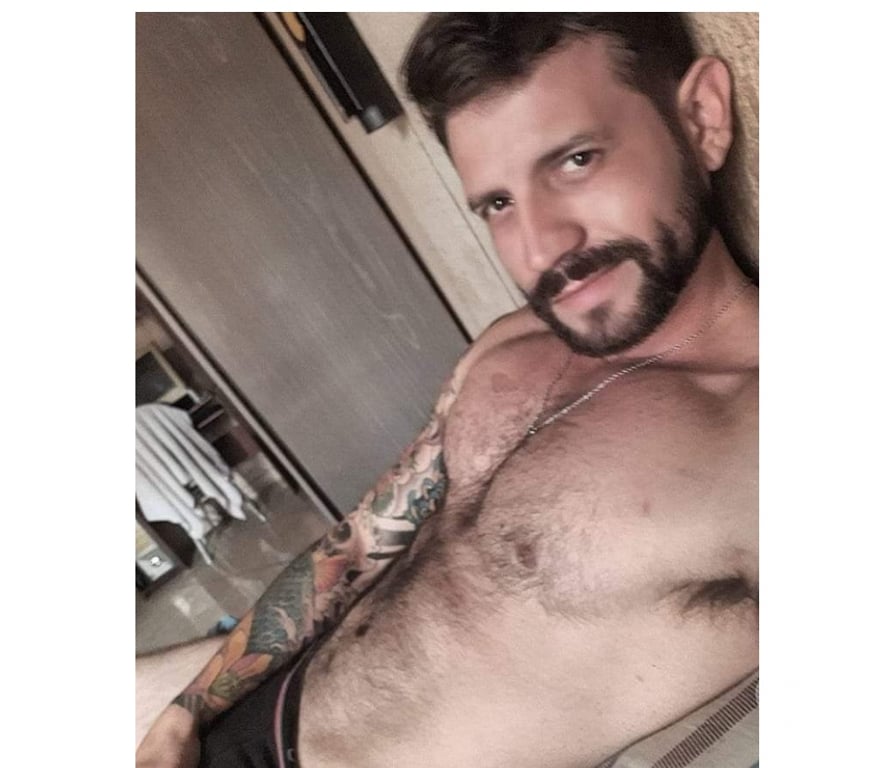 Acompanhantes masculinos Sao Paulo SP Jardim Paulista - Fotos para Massoterapeuta e acompanhante