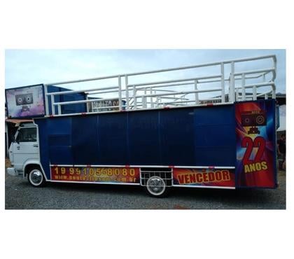  Caminhão Usado - Fotos para Caminhão Trio Elétrico 34 VW 8-140 ano 2000